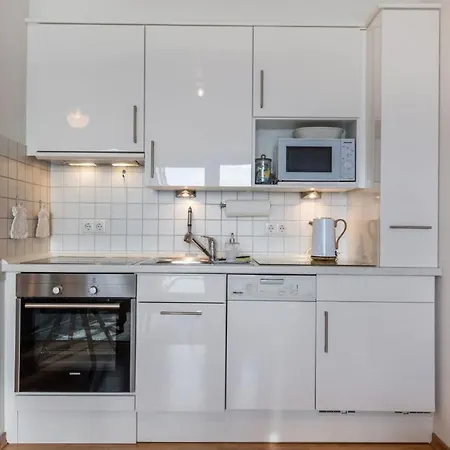 Inselblume 18 - Mit Meerblick & Galerie In Der Strandburg *