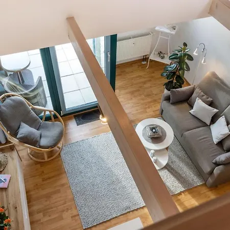Inselblume 18 - Mit Meerblick & Galerie In Der Strandburg Burgtiefe auf Fehmarn